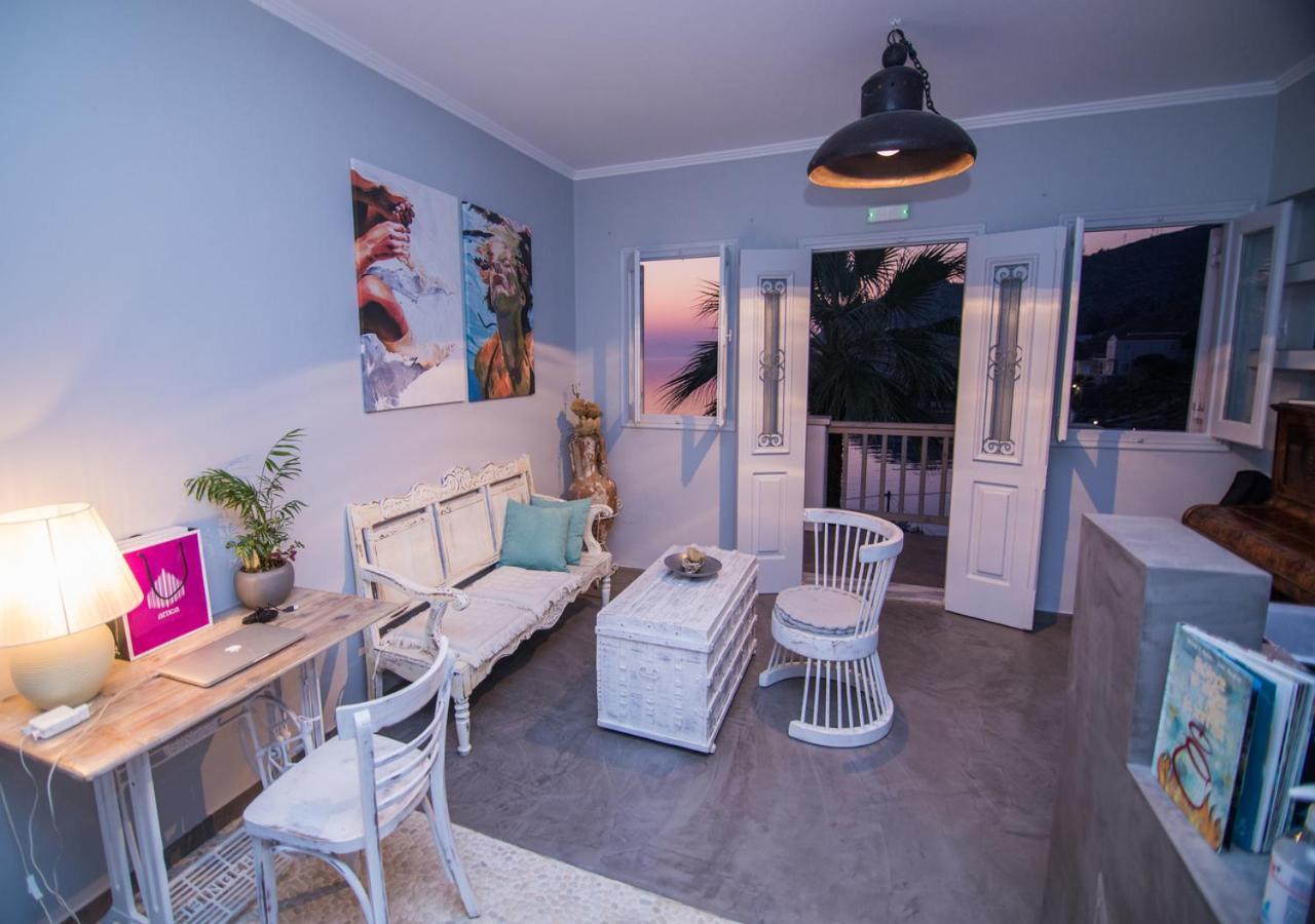 Niriides Hotel Apartments Symi Extérieur photo