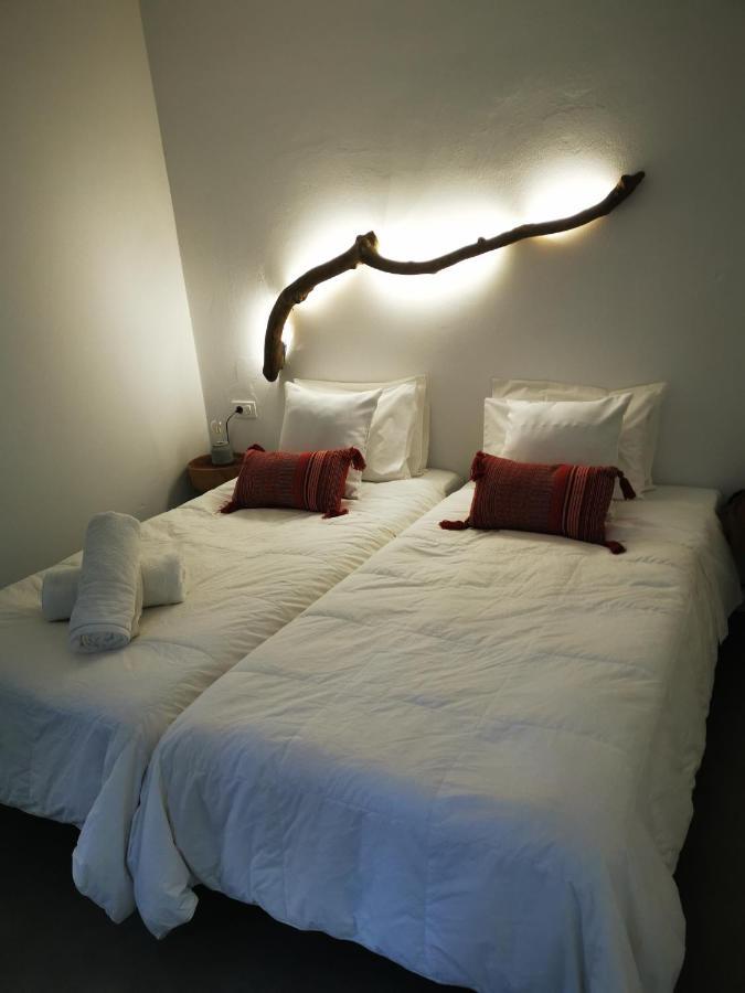Niriides Hotel Apartments Symi Extérieur photo