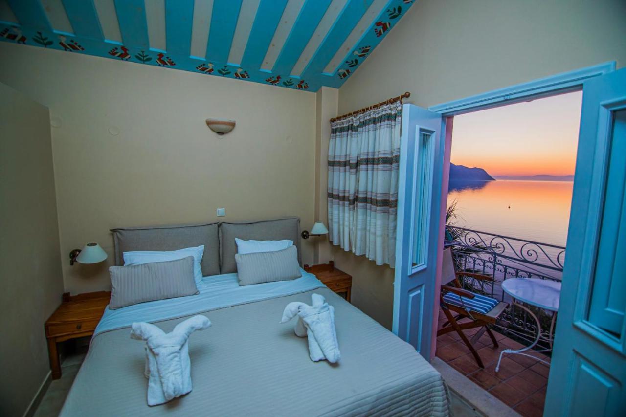 Niriides Hotel Apartments Symi Extérieur photo