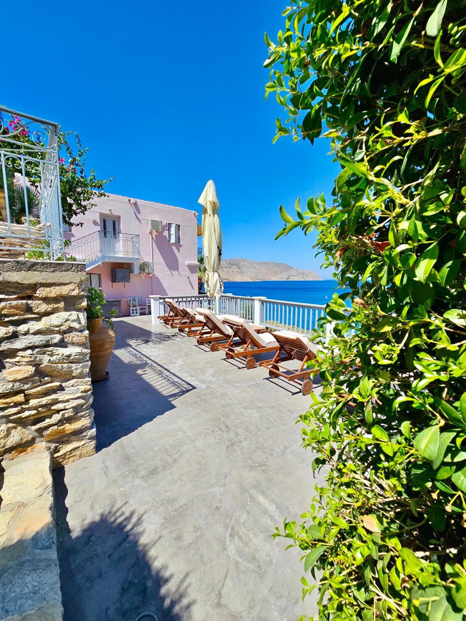 Niriides Hotel Apartments Symi Extérieur photo