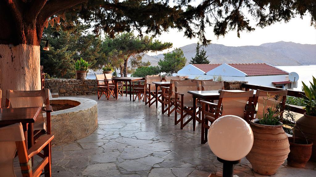 Niriides Hotel Apartments Symi Extérieur photo
