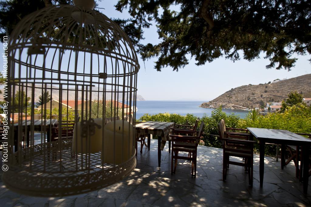 Niriides Hotel Apartments Symi Extérieur photo